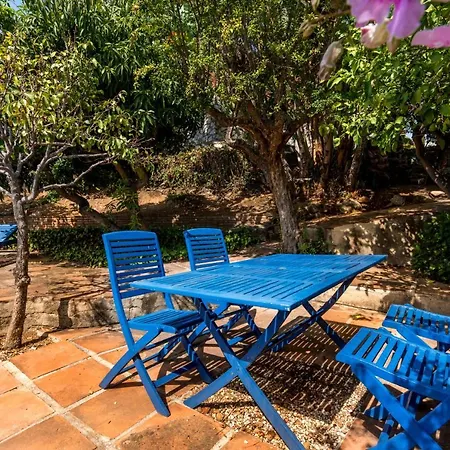 Villa Paraisos