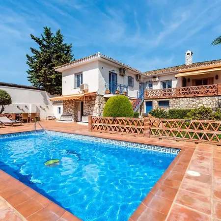 Paraisos Villa