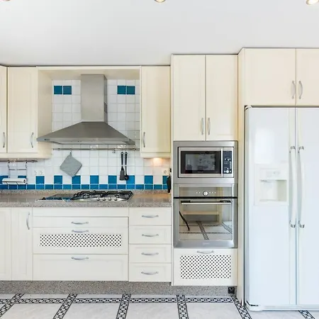 Villa Paraisos Fuengirola